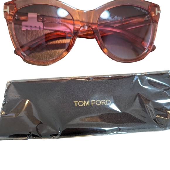 NEW ..Tom Ford FT0870 Wallace Sunglasses main image 8